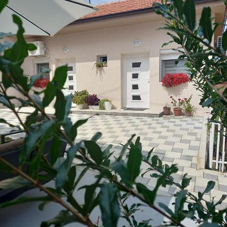 Leda Apartmani Смедерево Экстерьер фото