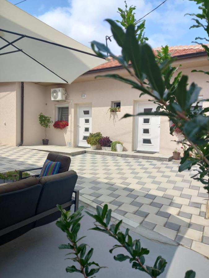 Leda Apartmani Смедерево Экстерьер фото